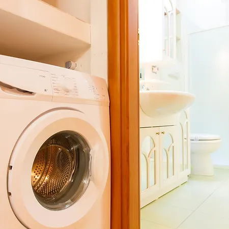 Gaia - Low Cost Studio Apartment