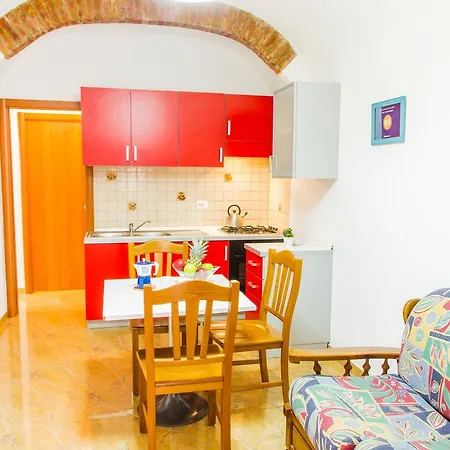 Gaia - Low Cost Studio Apartment Cefalu